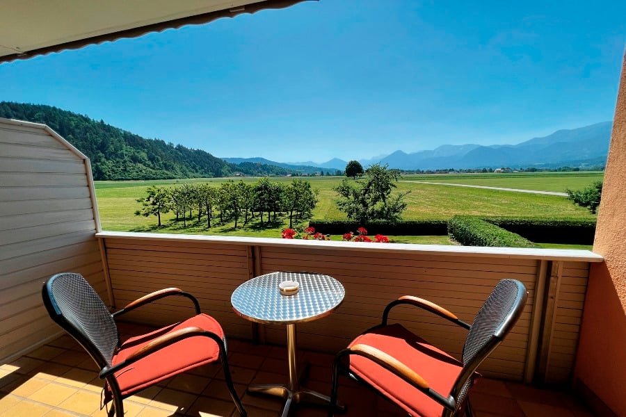 Blick auf die Karawanken