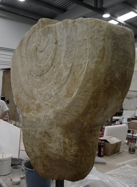 Estela , ficticio para exposición, en el Museo Romano de Oiasso, Irún