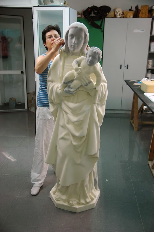 Modelo, Virgen de la Almudena