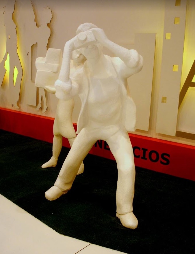 Personaje de Turista, Naiv