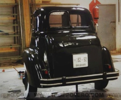 Coche ligero para Teatro. Solamente el cuarto trasero. Modelo Gangster Chicago.