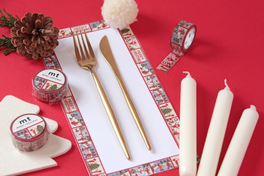 gift wrapping candles christmas gift xmas decoration masking tape washi tape red white felt coasters merry geschenkeverpacken box