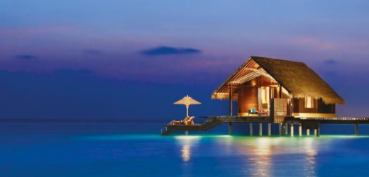 Platz fünf: One & Only Reethi Rah, Malediven. Preis: ab 1200 Franken pro Nacht. Infinity-Pool, Wasserbungalows, Gourmet-Restaurants und komplette Abgeschiedenheit - ein Flitterwochentraum.