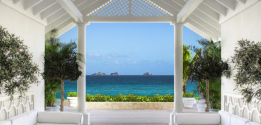 Platz sechs: Cheval Blanc, St Barths, französisches Überseegebiet. Preis: ab 650 Franken pro Nacht. Karibikferien, wie sie auch den Promis gefallen. Der weisse Strand liegt direkt vor der Tür, Champagner und Austern werden auch am Privatpool serviert.