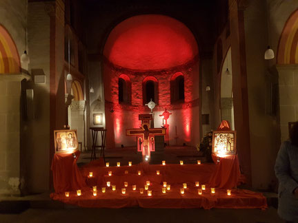 Ökumenisches Abendgebet mit Gesängen aus Taizé in der Luciuskirche