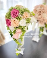 アドバンスコースのティアドロップブーケ