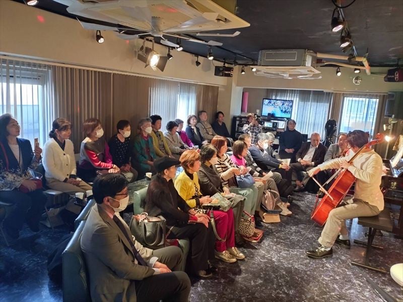 薔薇をあなたに！【Happy Timeをご一緒に】