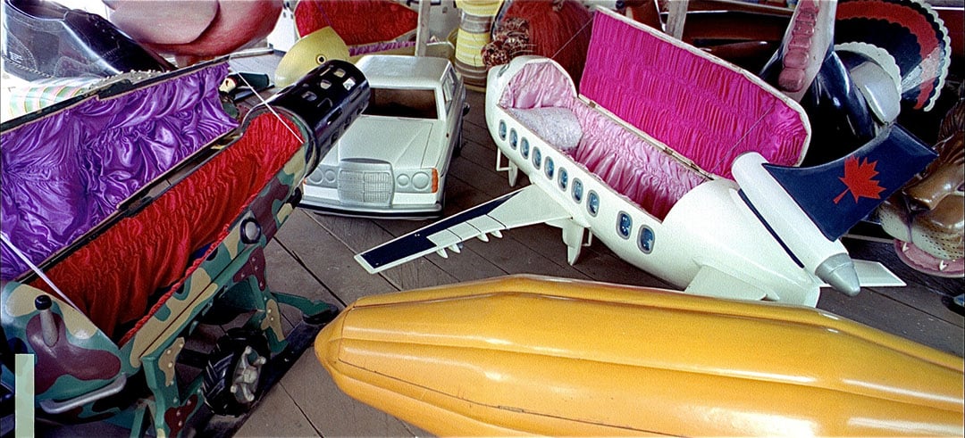 Труна як витвір мистецтва - бізнес африканських трунарів