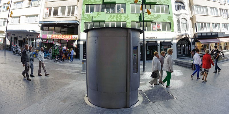 UriLift - выдвижной туалет