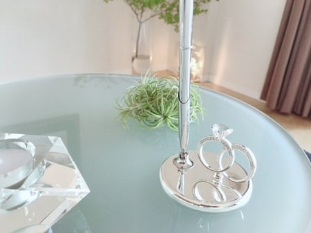 東京リラックセーションアカデミースクールブログ。リングのついたボールペンの写真