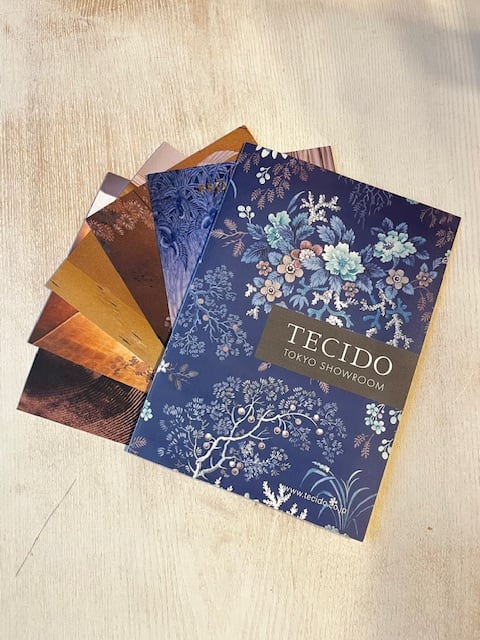 輸入クロス　テシードのショールームへ