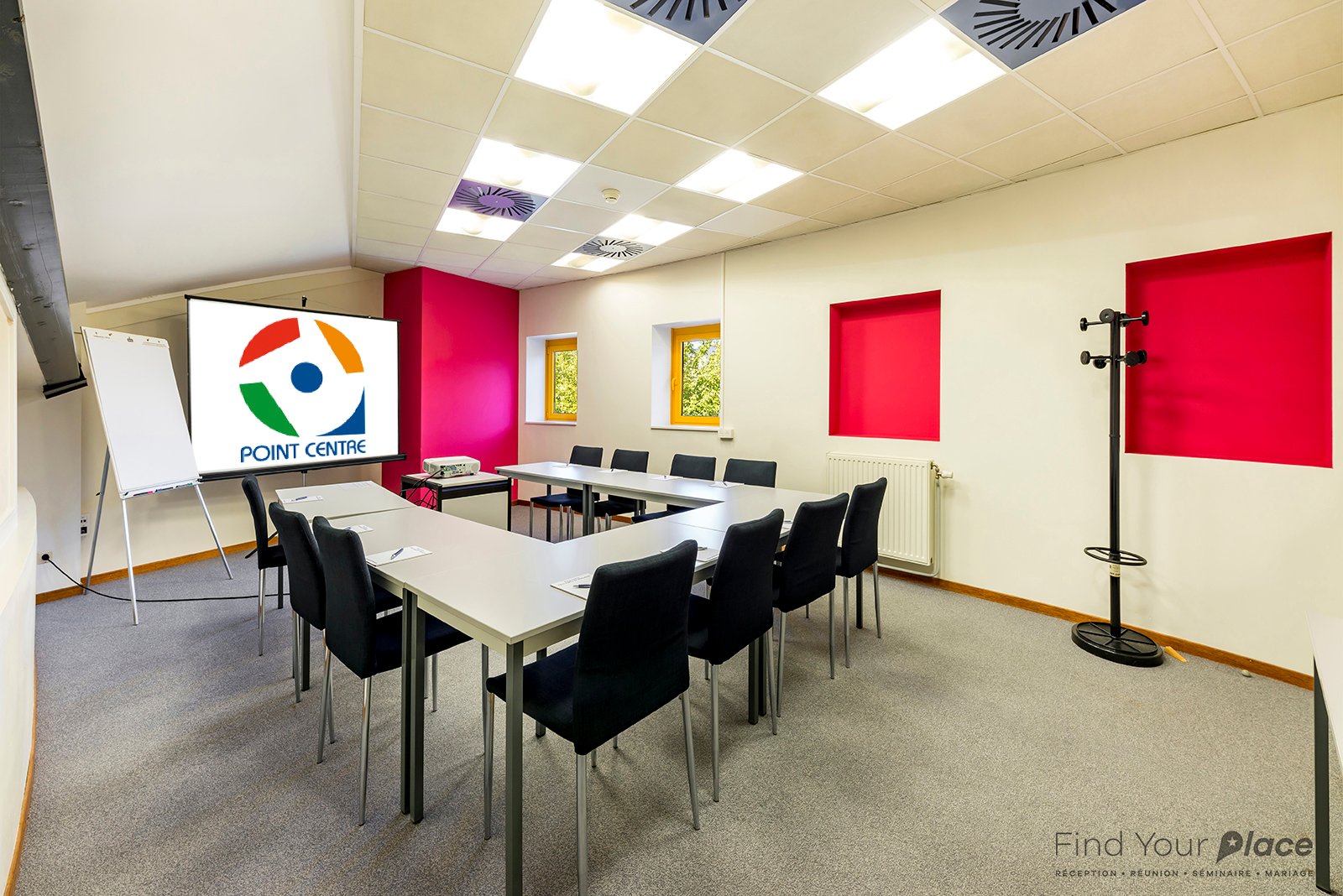 Salle Hubert Chantrenne 14 personnes en U