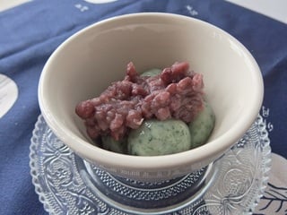 豆腐入りヨモギ白玉