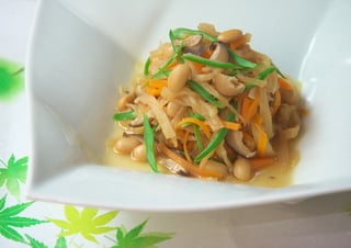 切り干し大根と大豆缶詰の煮物