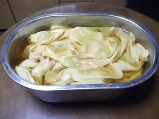 媒染液につける