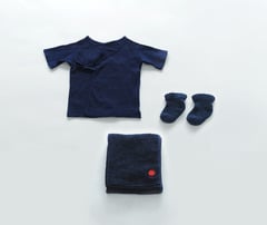 『徳島県から 本藍染の 出産祝いセット』