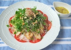 薄切り鶏焼きミッツクススプラウトサラダ
