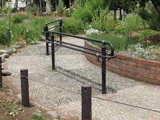 足つぼウォーキング