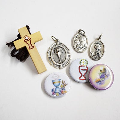 Medallas de alpaca y peltre