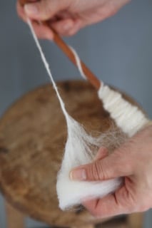 ▲「きほんの糸紡ぎ」（誠文堂新光社）より　撮影：公文美和