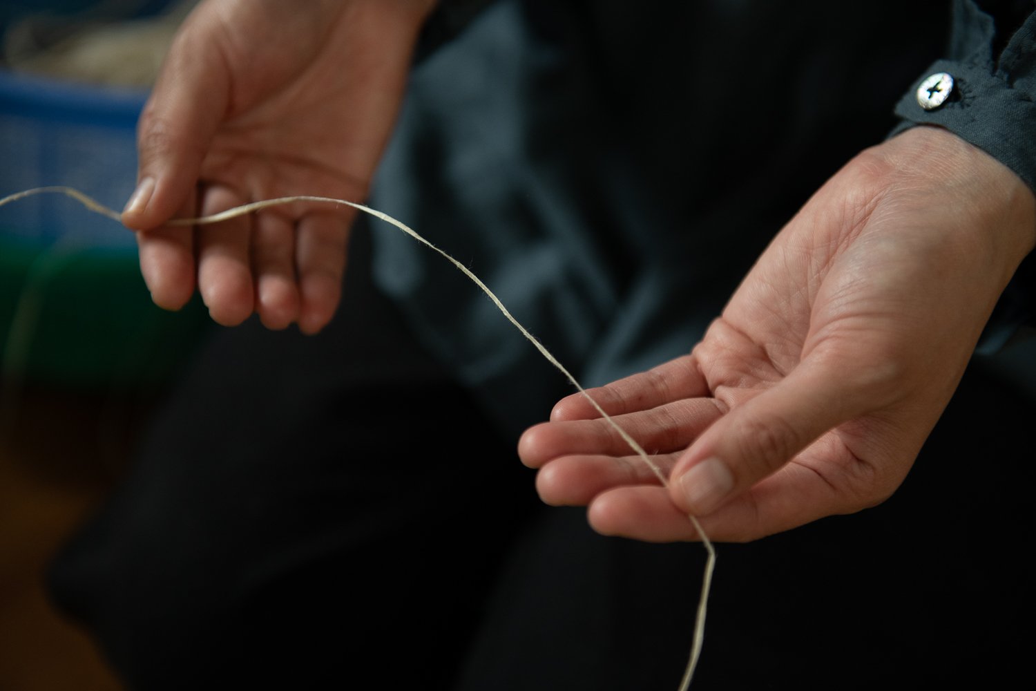 ▲細く裂かれた状態の繊維。