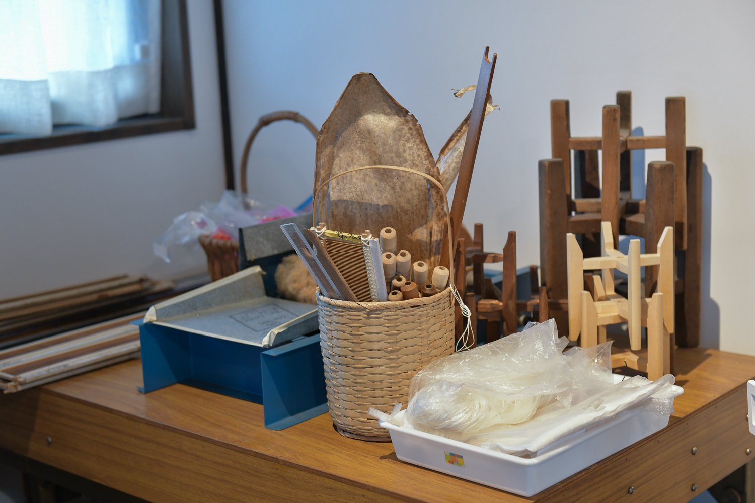 ▲様々な道具がアトリエに並ぶ。