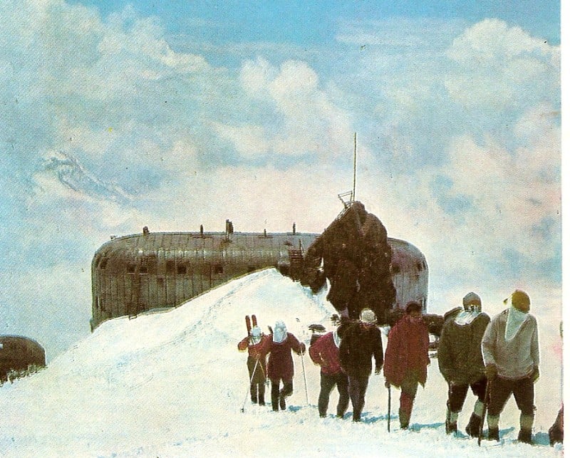 Prijut 11 am Elbrus.Der höchste Punkt in den Bergen,den ich je zu Fuss erreicht habe.4.200 m.