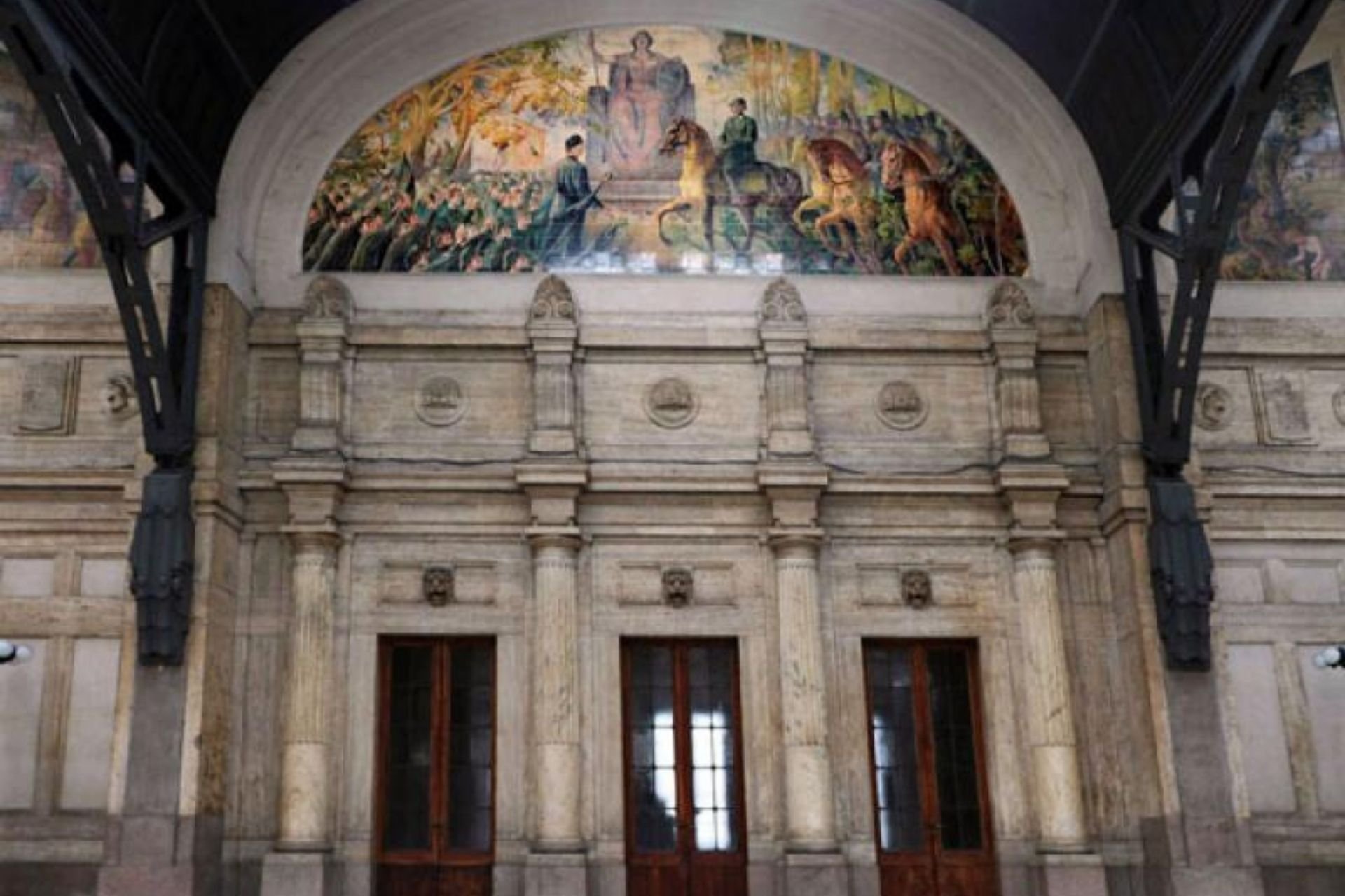 Visita guidata Padiglioni Reale Stazione Centrale