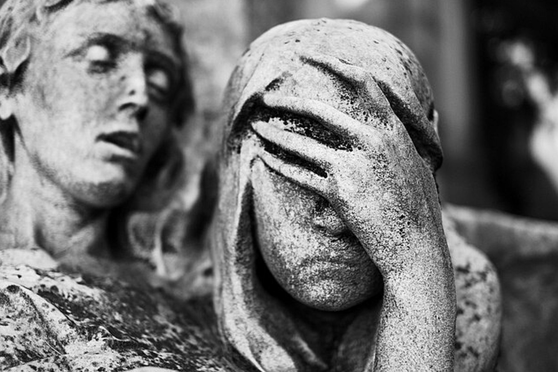 Visita Cimitero Monumentale: Eros et Thanatos