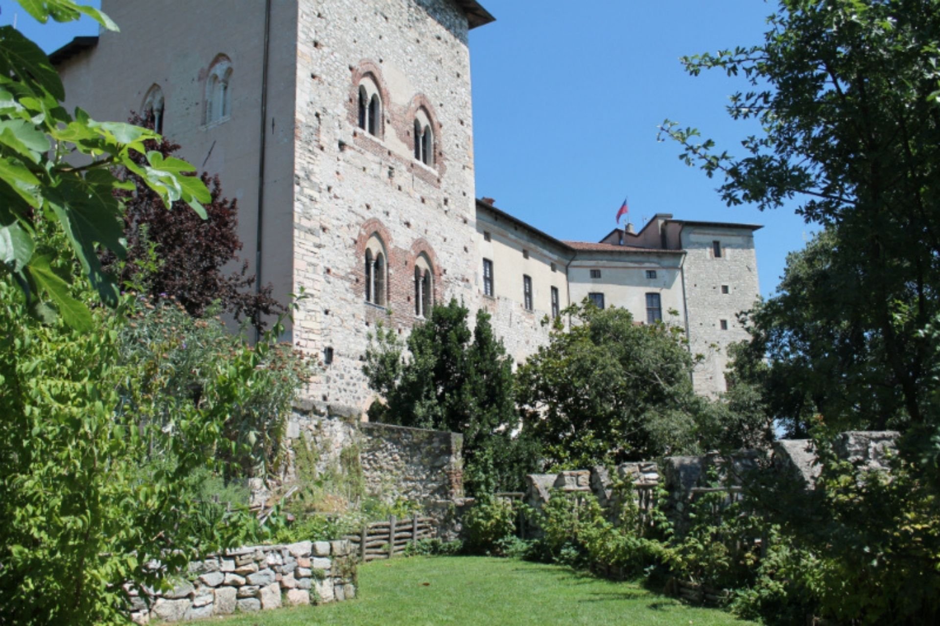 Visita guidata Rocca d'Angera