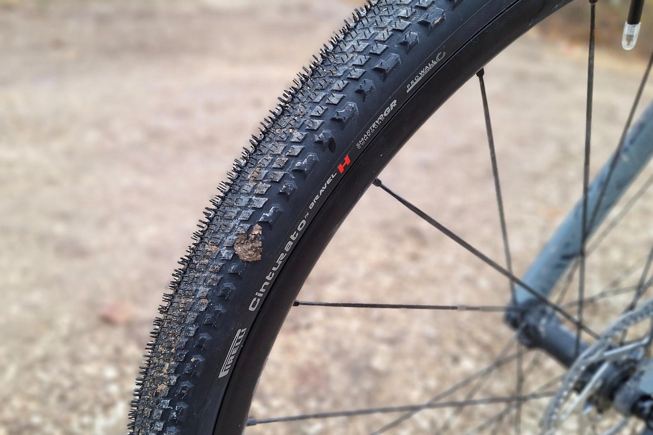 TEST:   Pirelli überarbeitet die Cinturato™ Gravel-Serie