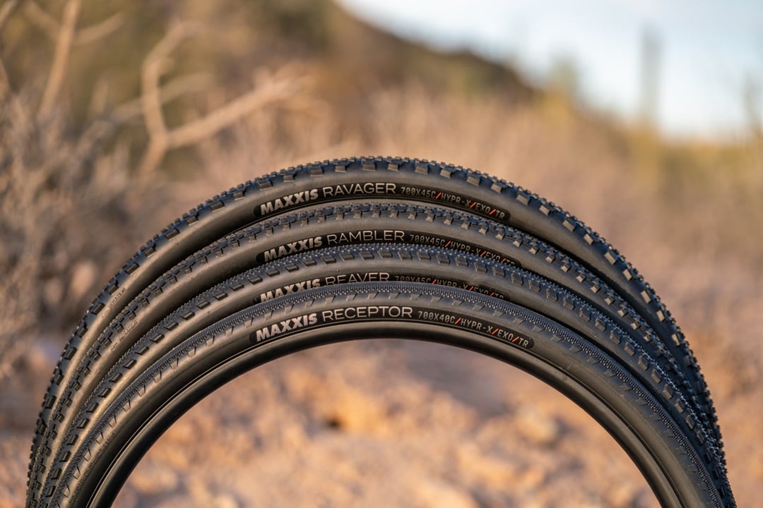 MAXXIS stellt überarbeitete Gravelreifen-Serie für 2025 vor
