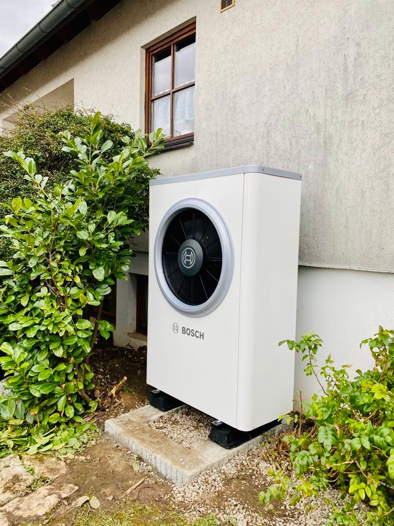 Luft-Wasser-Wärmepumpe in Wendelstein, Schwabach und Roth