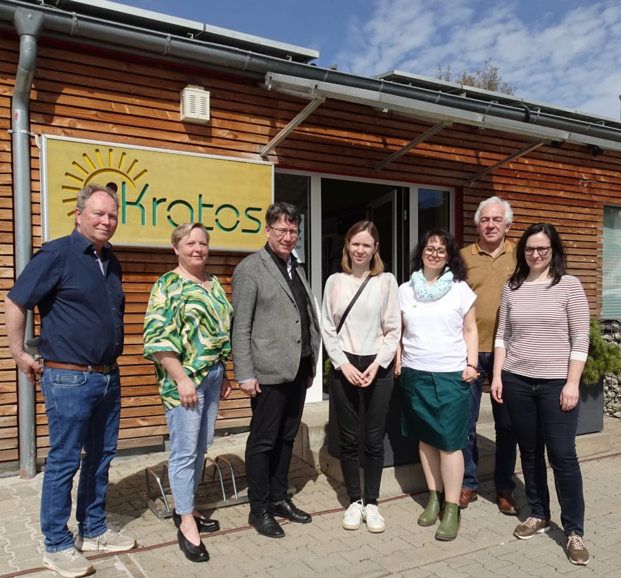 Mitglied des Europäischen Parlamentes Anna Cavazzini war Gast bei ikratos