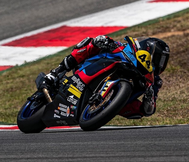 La gran proeza de nuestro piloto de motociclismo Adrián Rodríguez