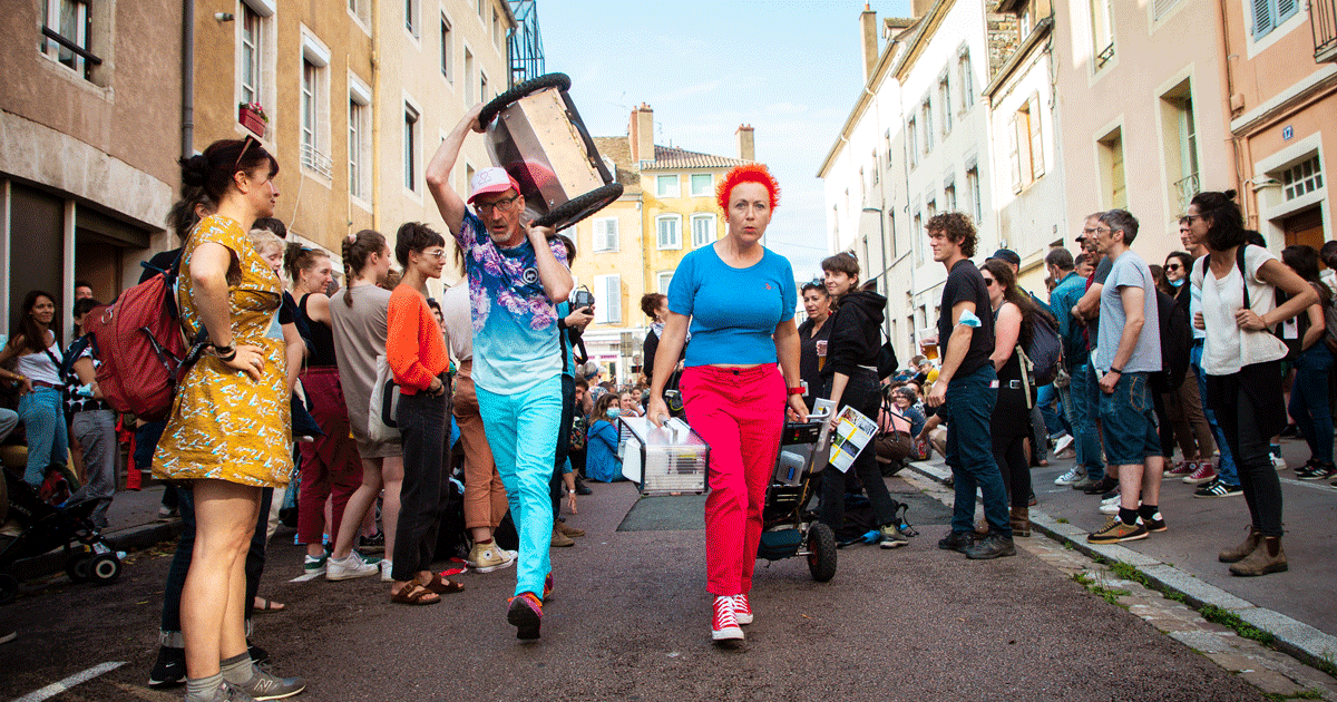 Nouvelles de Noone - two bodies