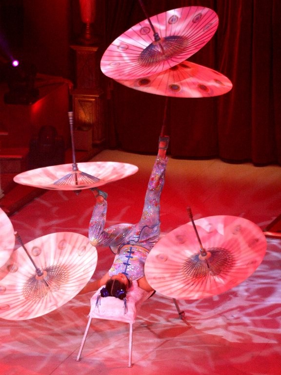 Marie Jo : Jeu d'ombrelles