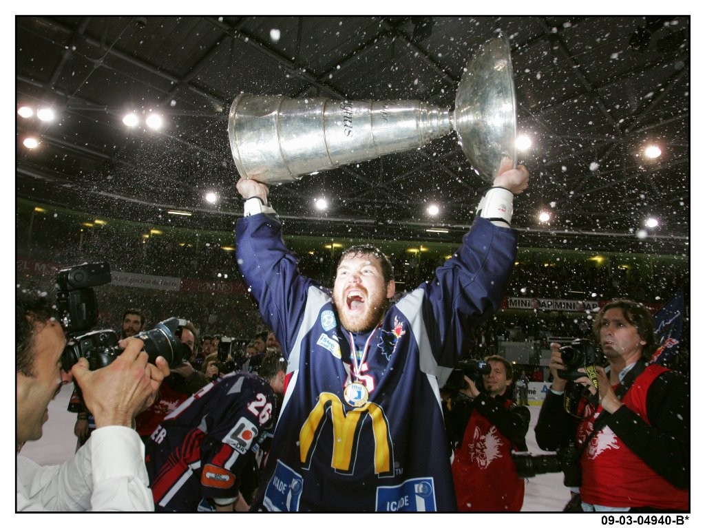 Alex : Hockey, la coupe