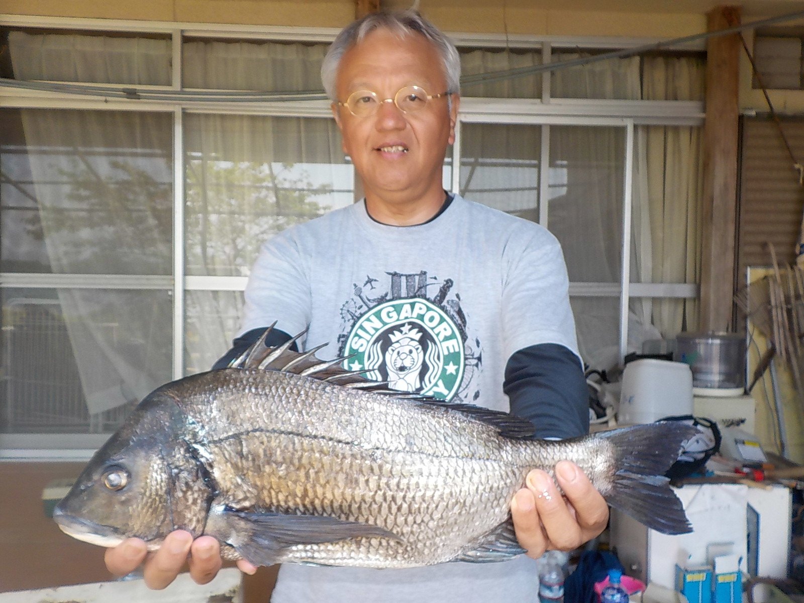 ５月５日　ダゴチン釣りで五十嵐さん　ガバチヌ５０㎝