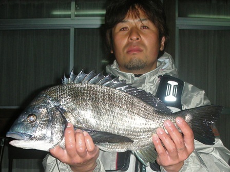 ３月１日　磯から千原さん　５０．５㎝