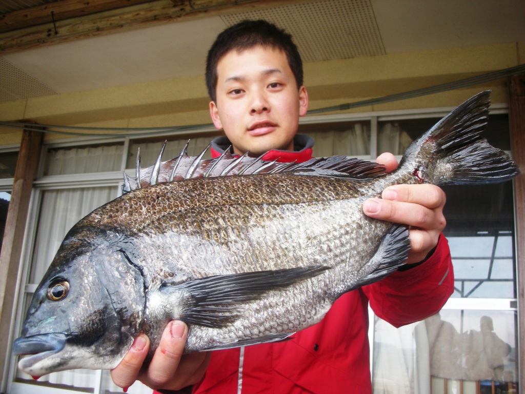 ３月２４日　鶴 恵介さん　ガバチヌ５０．２㎝