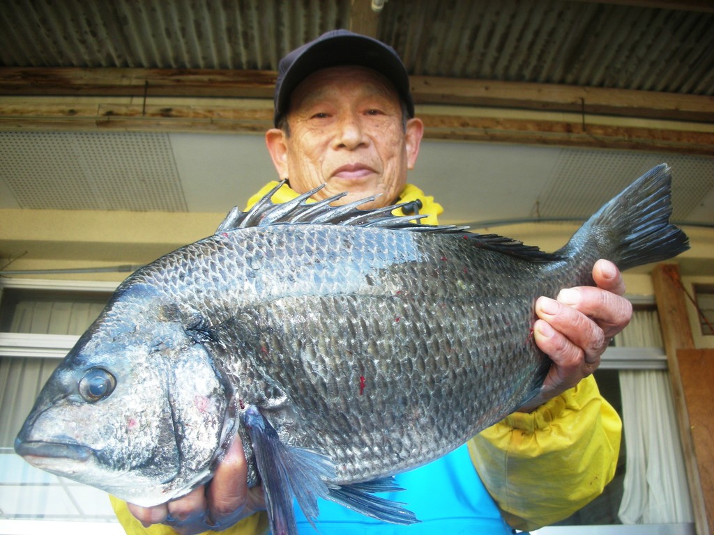 １月１２日　片岡　義明さん　ガバチヌ５０．１㎝