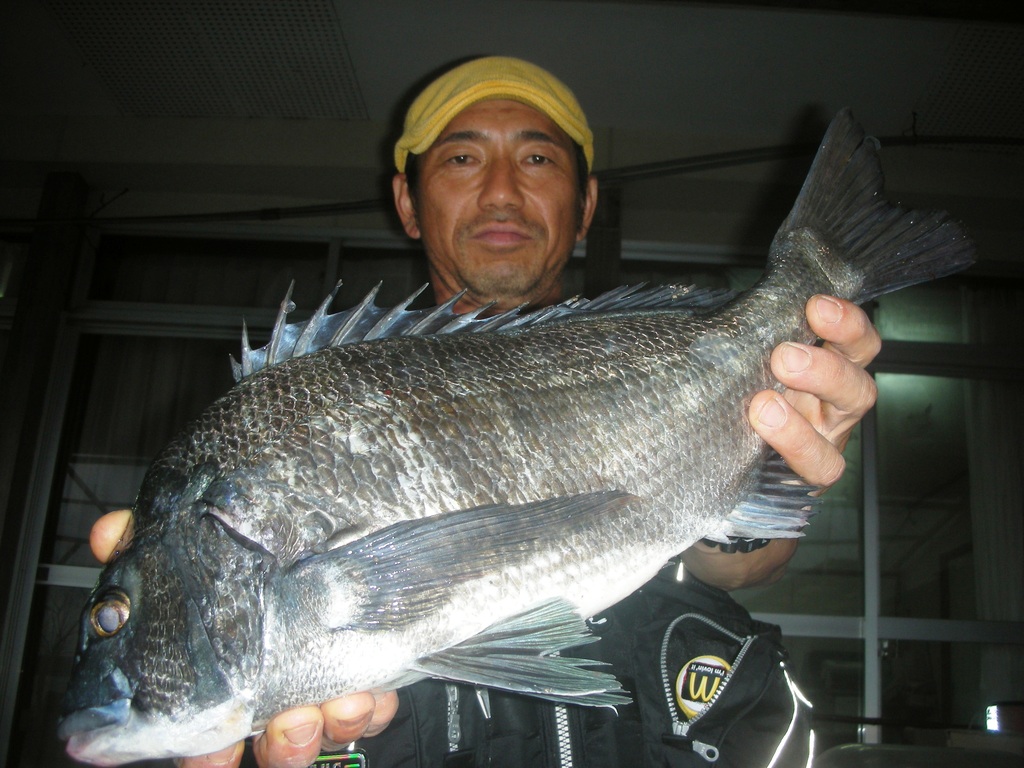 ５月３日　村上　優一さん　ガバチヌ５０．８㎝