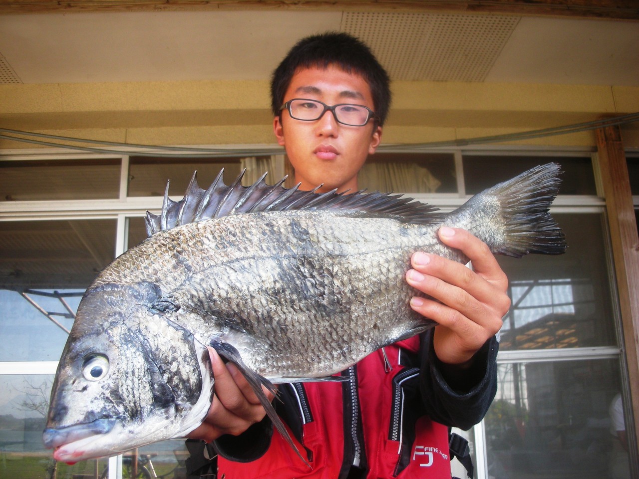 ９月２３日　ダゴチン釣りで加来　智徳さん　ガバチヌ５２㎝