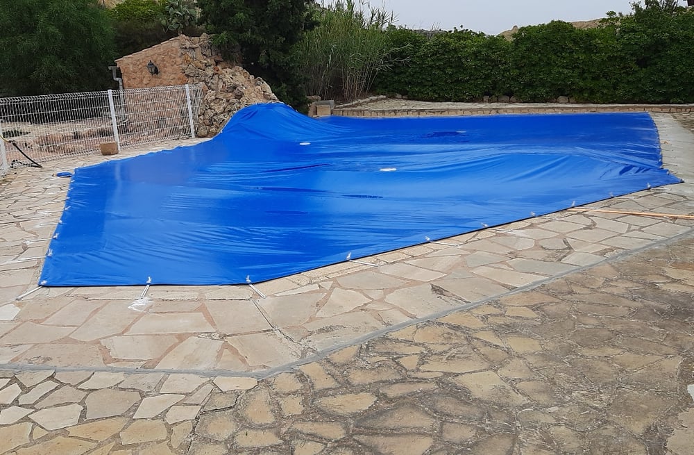 instalación lona en novelda 