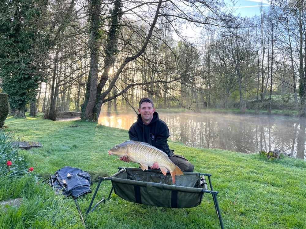 An early morning in April 2022