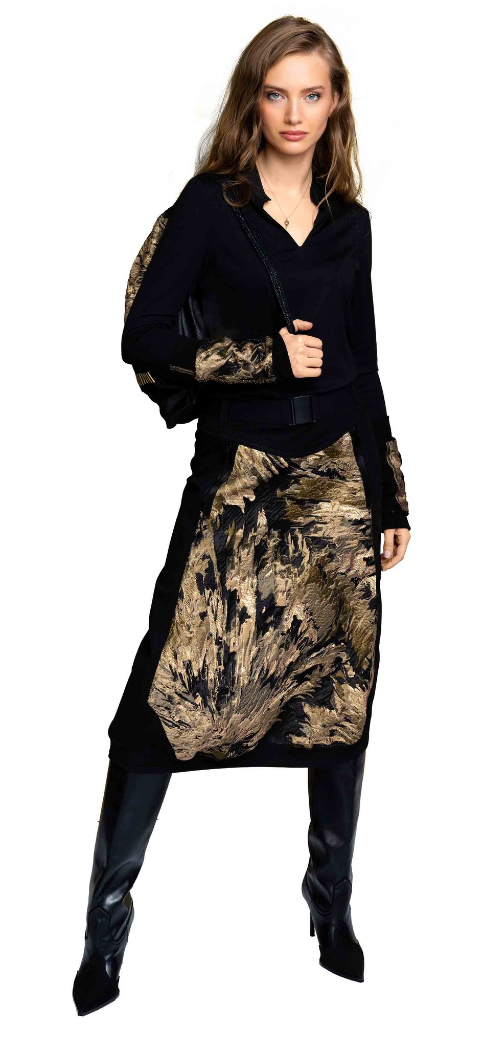 Shirt 257-23, Skirt 258-23, Bag 277-23, Handwarmer 286-23