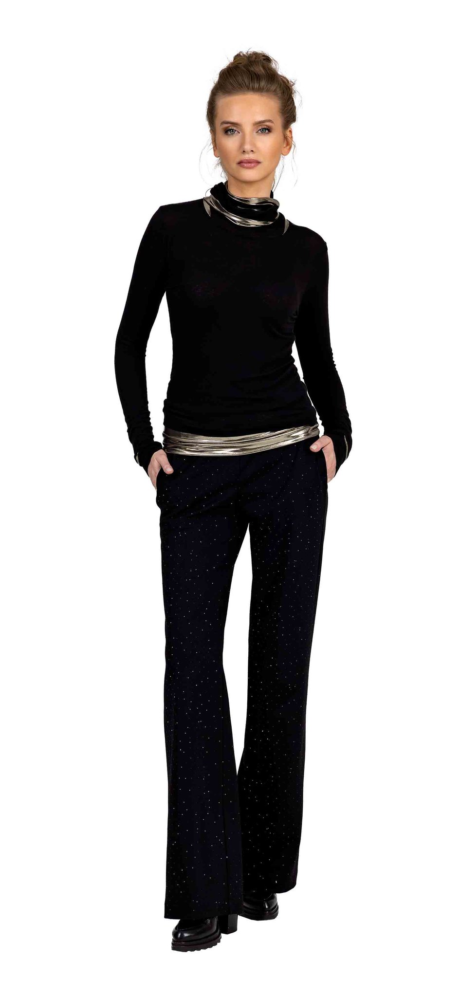 Scarf 276-23, Shirt 255-23, Pants 203-42, Bandeau 275-23