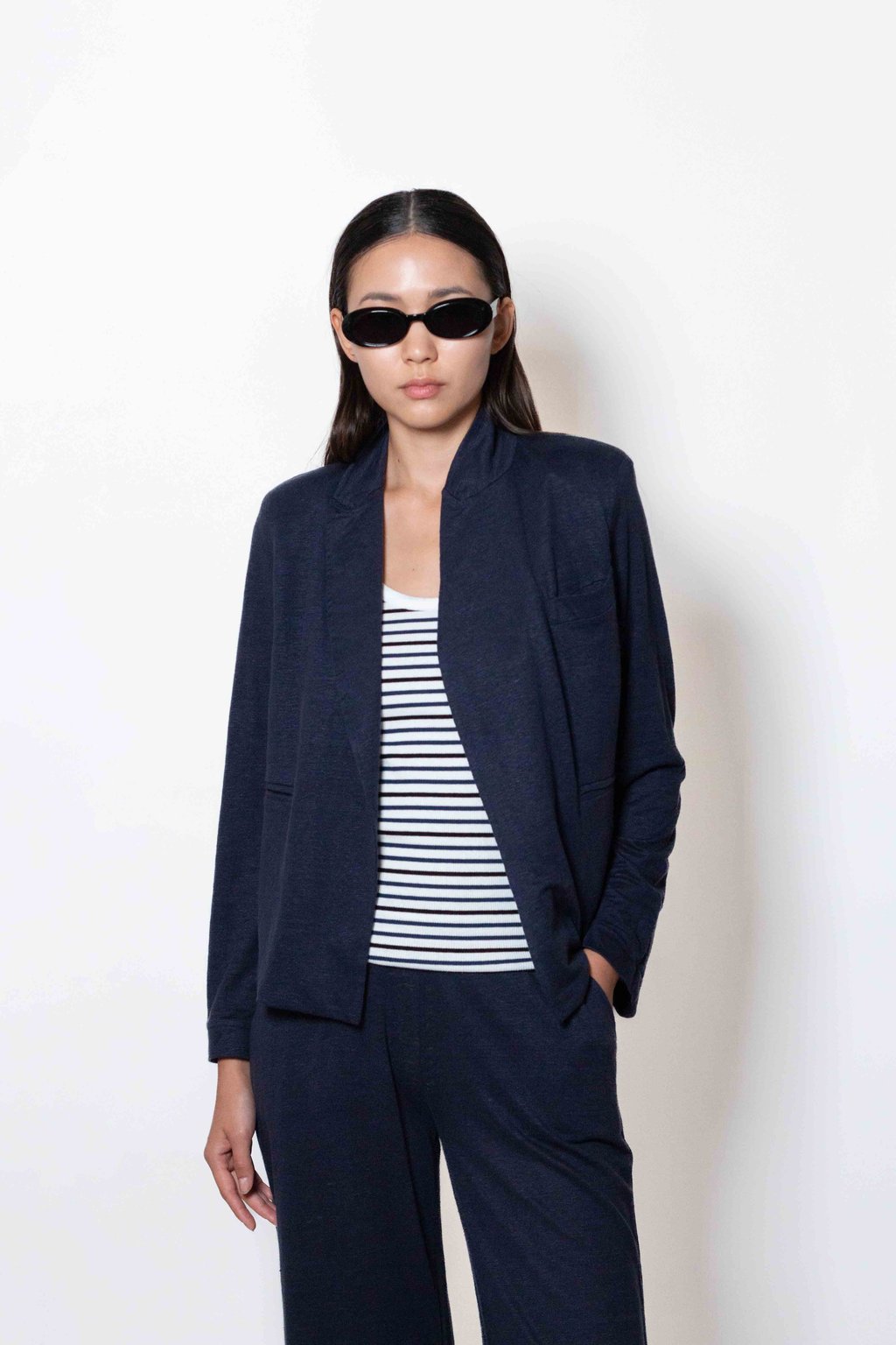 Jacket E26-12-16-6 Marine, Tank Top E26-22-01-7 Stripes, Pants E26-12-18-6 Marine