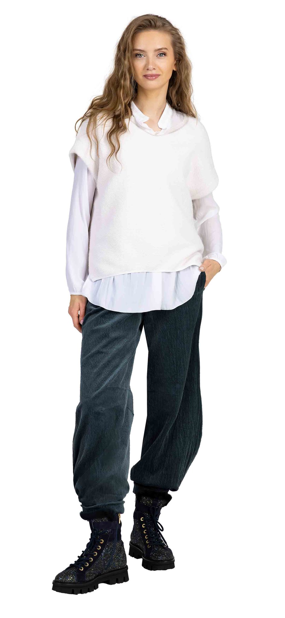 Vestover 239-18, Blouse 1039-102, Pants 2039-53